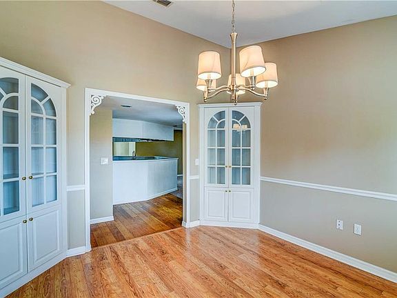 2nd image of 2328 Sand Bay Dr