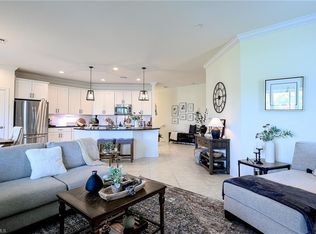 15153 Palmer Lake Cir UNIT 201, Naples, FL 34109
