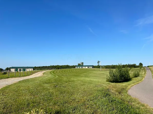 45 Clark Hill Rd, Waterford, OH 45786