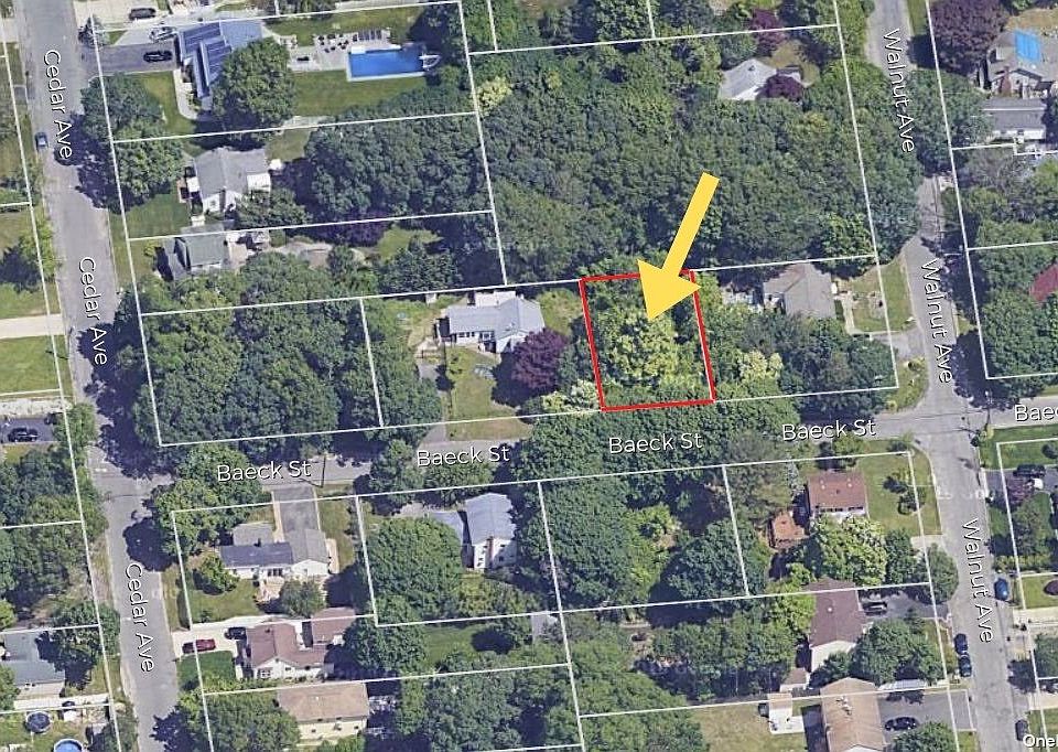 1st image of Baeck St