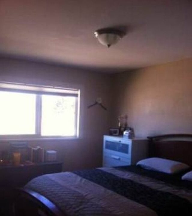 2nd image of 4651 Ridgeglen Rd