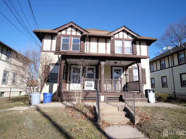 417B Chestnut St, Middlesex, NJ 08846