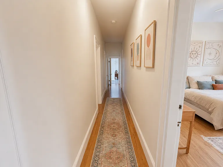 113 Windsor St #4 — Photo 11