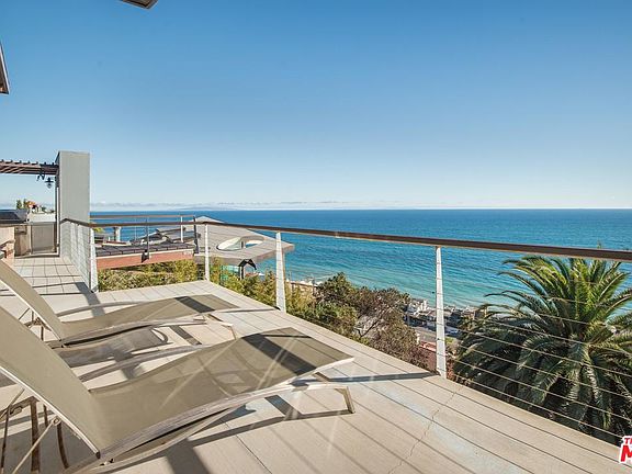 4th image of 3898 Rambla Orienta St
