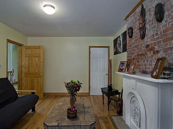Living Room 2nd fl unit