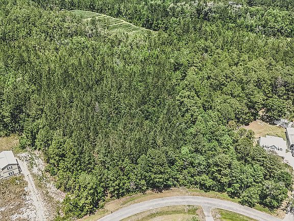 2nd image of V/l 22 Village Dr