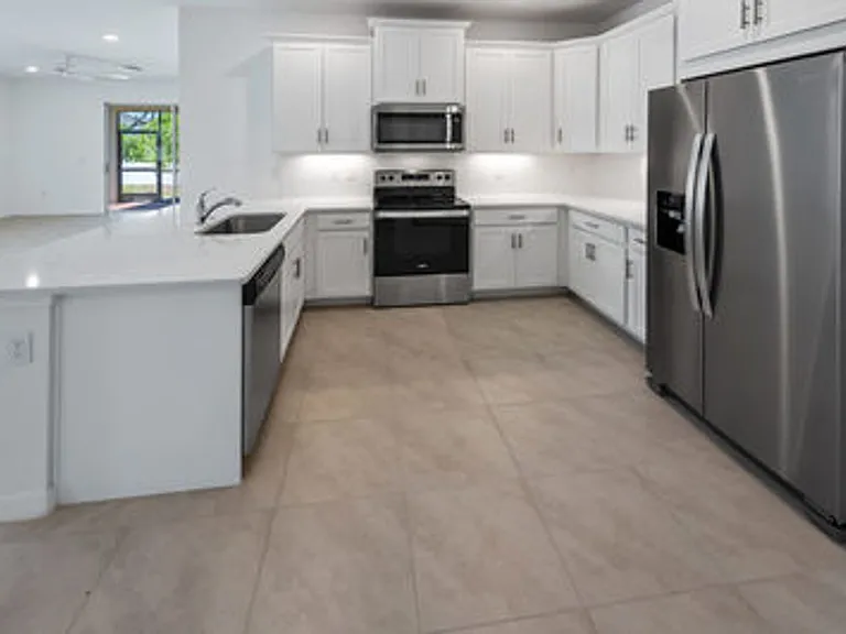1093 Tranquil Brook Dr — Photo 7