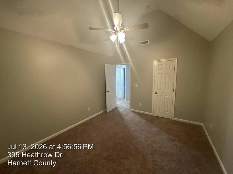 395 Heathrow Dr — Photo 38
