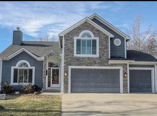 15332 S Dice Ln, Olathe, KS 66062