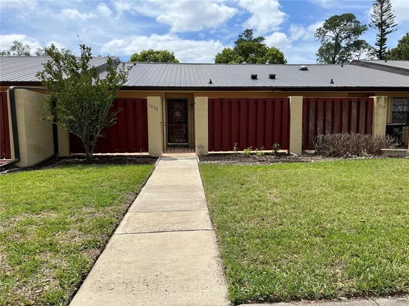 1052 Medinah Dr SE, Winter Haven, FL 33884