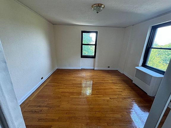 5th image of 3100 Netherland Ave #2C