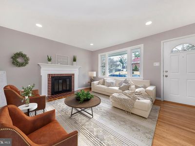 10004 Kinross Ave, Silver Spring, MD, 20901