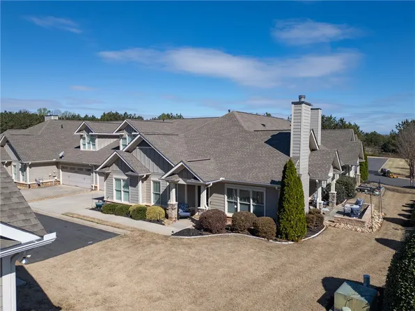 212 Meridian Way, Seneca, SC 29672