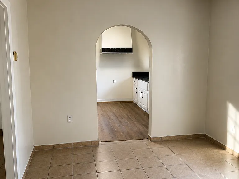 1022 Geraghty Ave #1022A — Photo 2