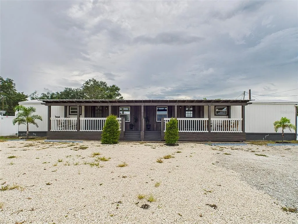 221 1st St, Davenport FL - Owner Finance Home