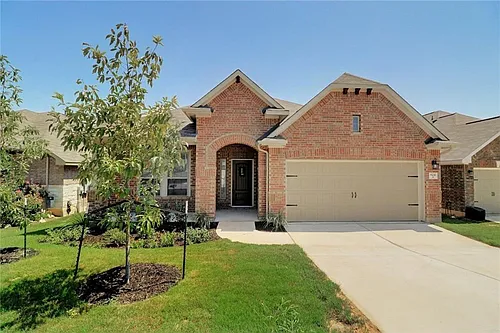 624 Peregrine Way Photo 1