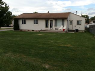 31999 Riverpoint St, Chesterfield, MI 48047