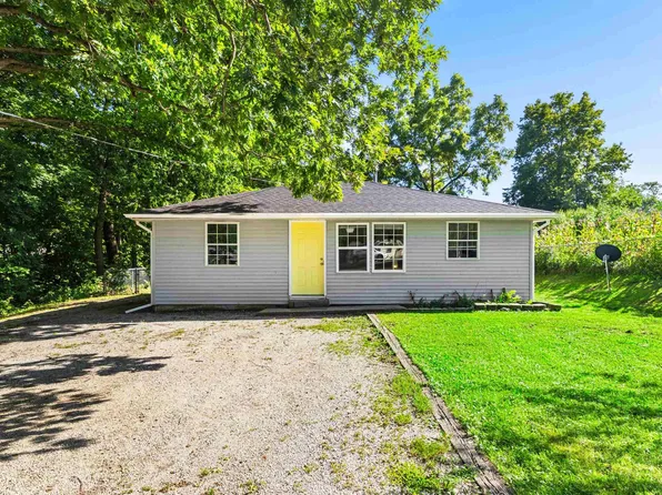 324 Kentucky Ct, Washington, IL 61571