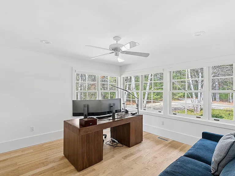 211 Swamp Rd — Photo 13