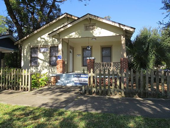 3rd image of 2501 Myra St