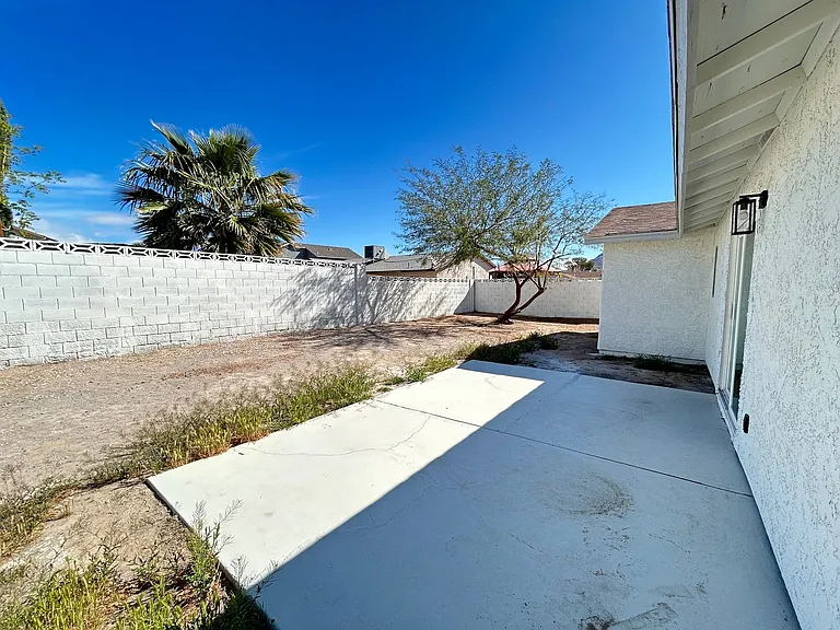 5682 E Monroe Ave — Photo 19