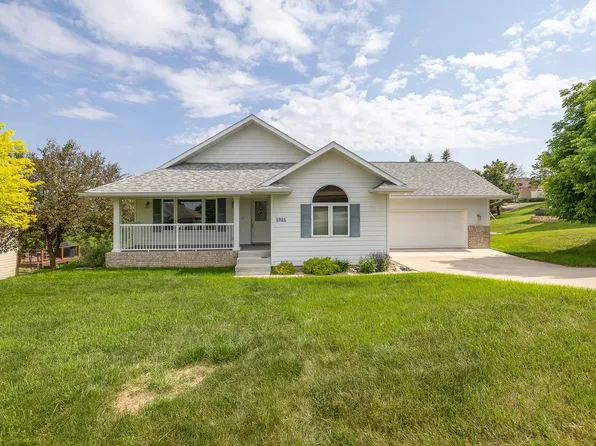 1021 Alta Vista Dr, Rapid City, SD 57701