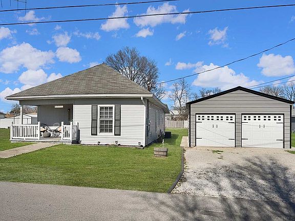 2nd image of 1718 La Plante St