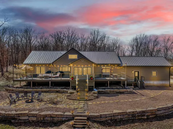 31550 Walsh Pl, Edwards, MO 65326