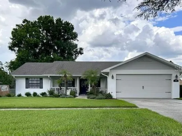 334 Palmview Cir N, Auburndale, FL 33823