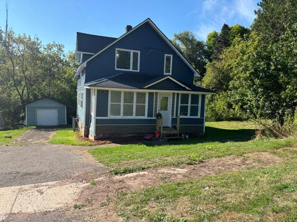 453 E Oak St, Ironwood, MI 49938