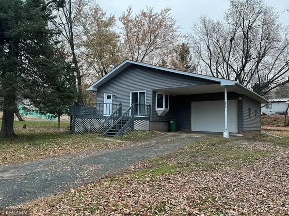 120 N 1st St, Luck, WI 54853