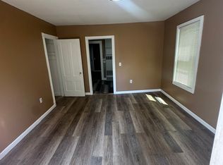 57 W Warwick Ave #B, West Warwick, RI 02893