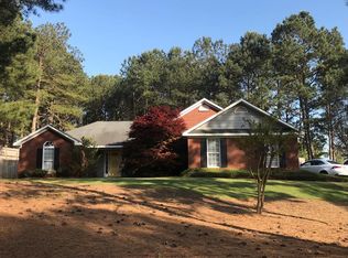 119 Village Ct, Hamilton, GA 31811