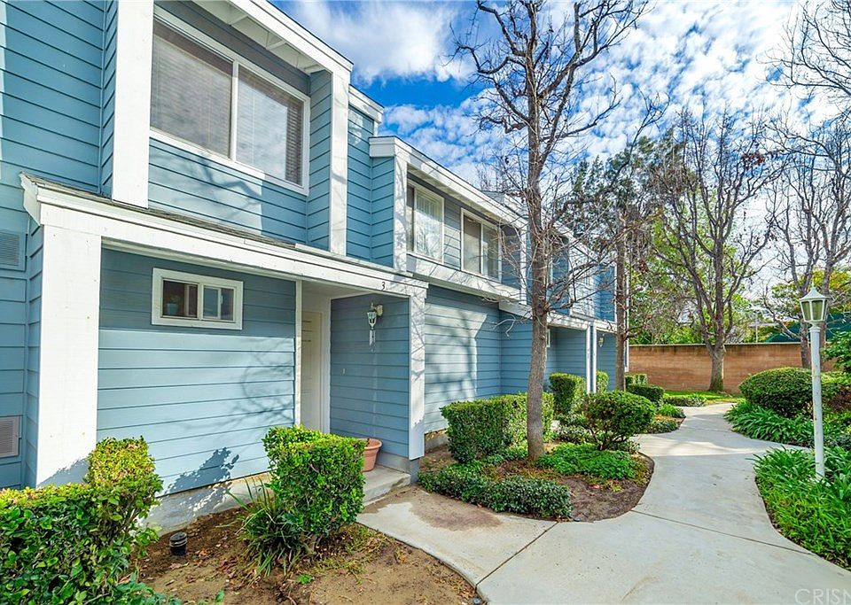 1st image of 15735 Nordhoff St Unit 3