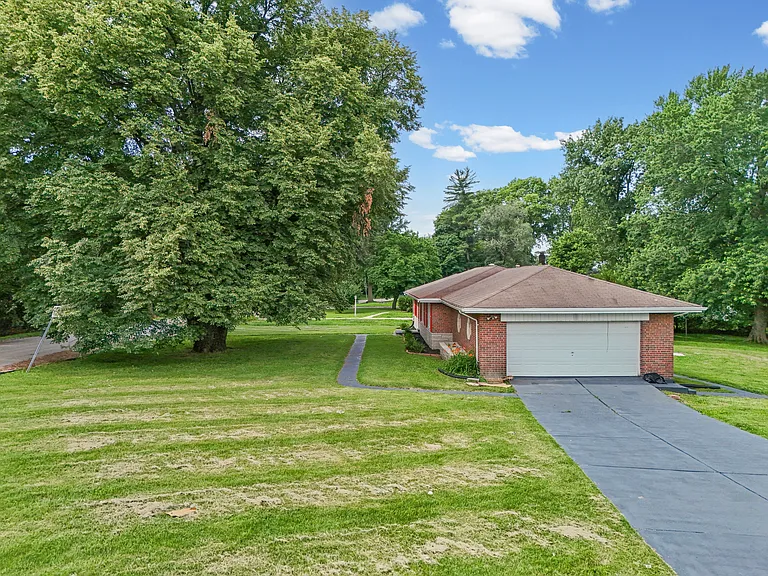 10325 Lookaway Dr — Photo 56