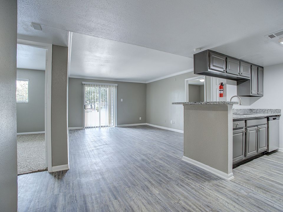 Ashford Santa Ana Interior