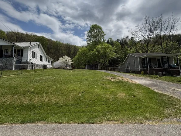 2806 Anderson St, Bristol, TN 37620