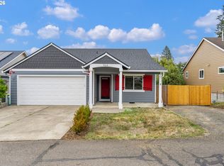966 4th Ave, Vernonia, OR 97064