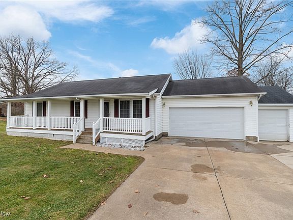 4th image of 4057 Paumier Ave