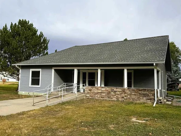 1120 Sheridan St, Potter, NE 69156