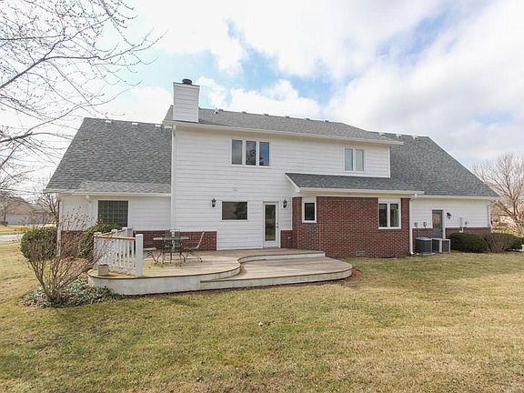 4th image of 221 Innisbrooke Dr