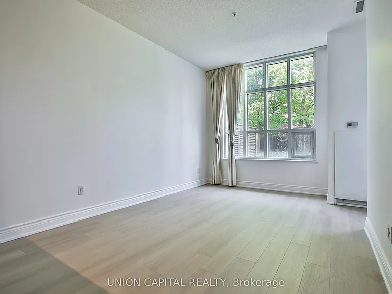 2396 Major Mackenzie Dr #108 — Photo 7