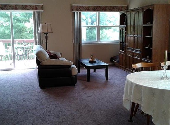 5th image of 28 Mountain View Ct