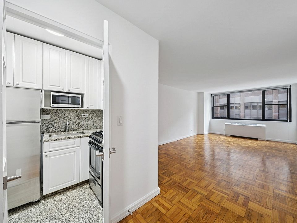 1st image of 315 W 57th St APT 6E