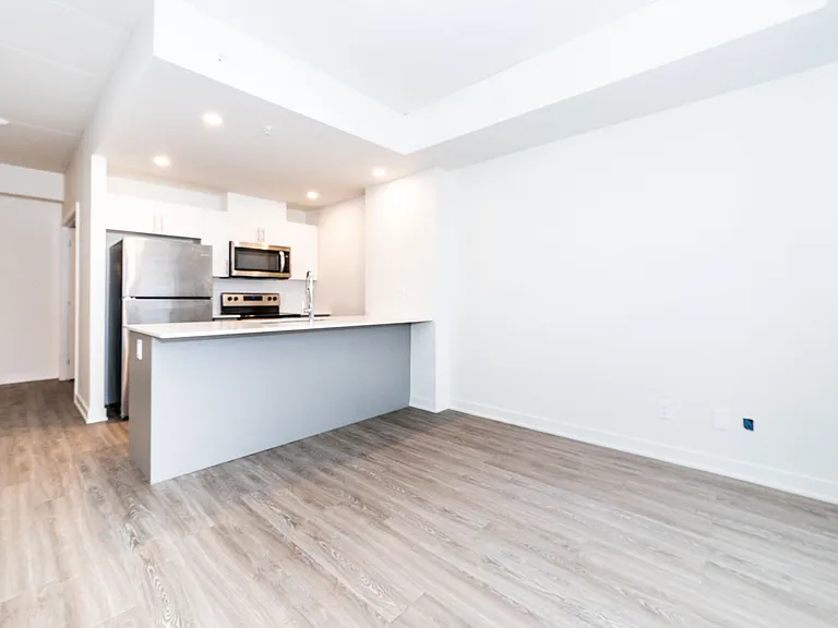 353 Gardner St — Photo 9