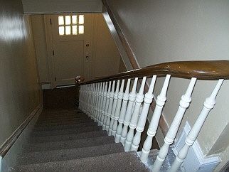 2nd image of 825 N Park Ave