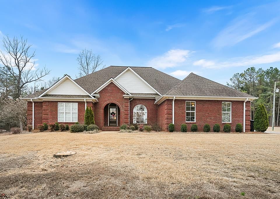 1st image of 156 Quail Valley Rd