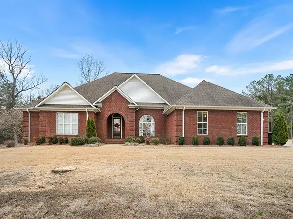 156 Quail Valley Rd, Tupelo, MS 38801