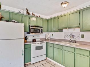 220 Platt Ave, Wrightstown, NJ 08562