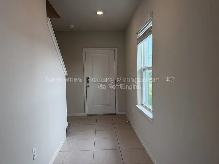 30561 Gilbern Rd — Photo 14